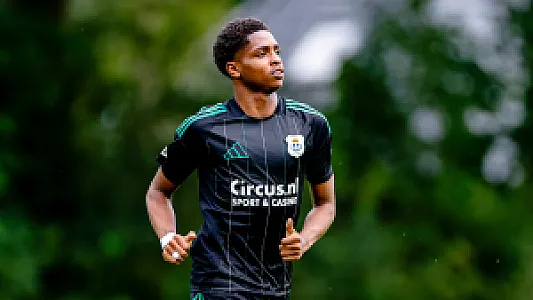Oud-jeugdspeler vertrekt naar buitenland