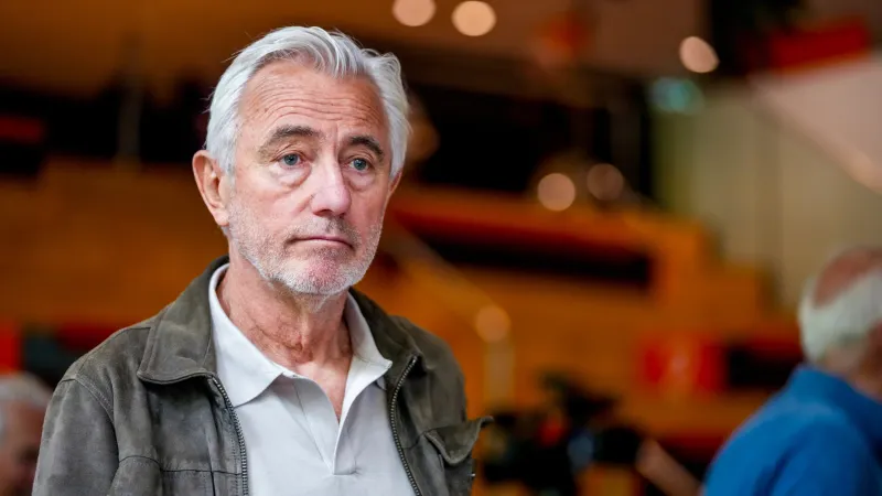 Van Marwijk: 'Ze zullen blij zijn als ze gewisseld worden'