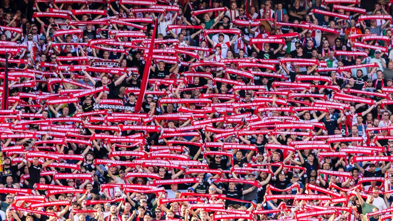 Oproep FSV De Feijenoorder: 'Neem jullie sjaal mee en smeer de keel'