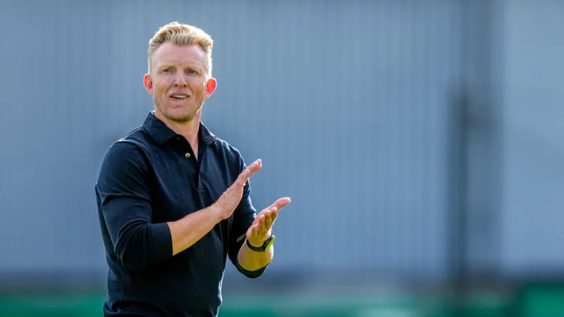 Kuyt gaf na afloop van oefenwedstrijd complimenten aan Van Persie