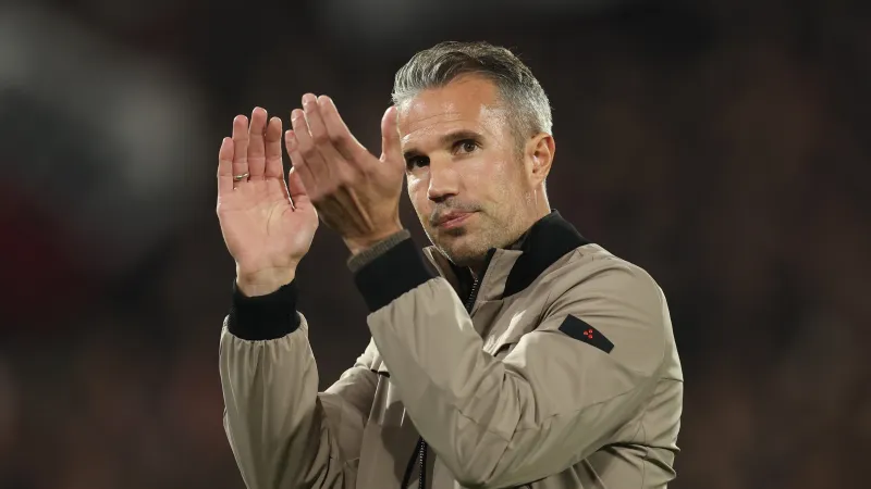 Van Persie is het oneens met kritiek van Het Legioen op Feyenoord spits