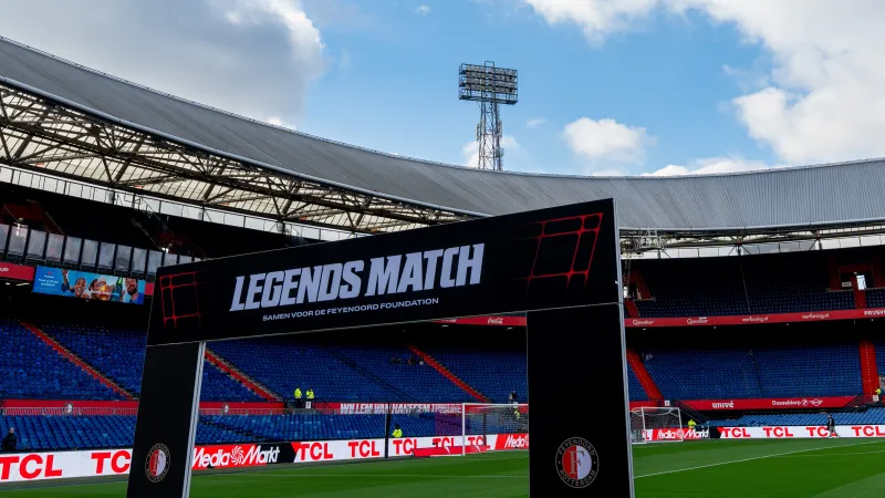 LIVE 13:00 | Feyenoord Legends - Celtic Legends