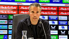 LIVESTREAM 19:45 | Persconferentie in aanloop naar VfB Stuttgart