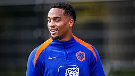 Van der Vaart lyrisch over Timber: “Dat doen er niet veel”