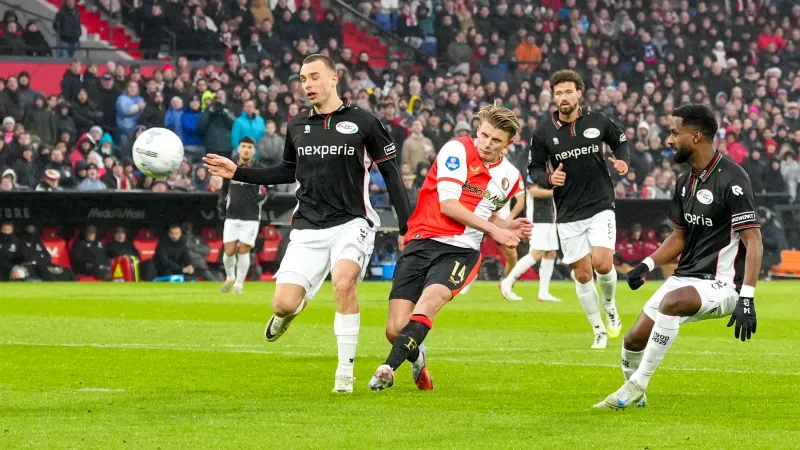 LIVE | Feyenoord - NEC Nijmegen 2-4 | Einde wedstrijd