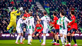 'Voormalig transfertarget opnieuw op Feyenoords lijstje'