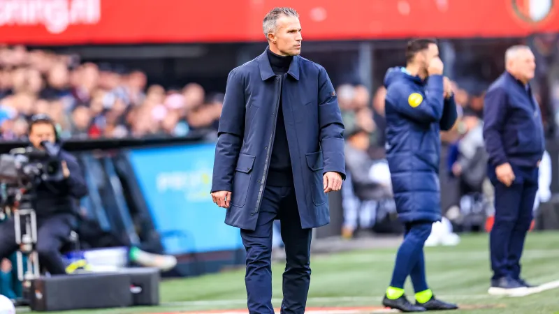 Vermoedelijke opstelling: 'Van Persie voert wijzigingen door'