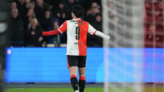 Driessen bagatelliseert Ueda: 'Het blijft de Eredivisie'