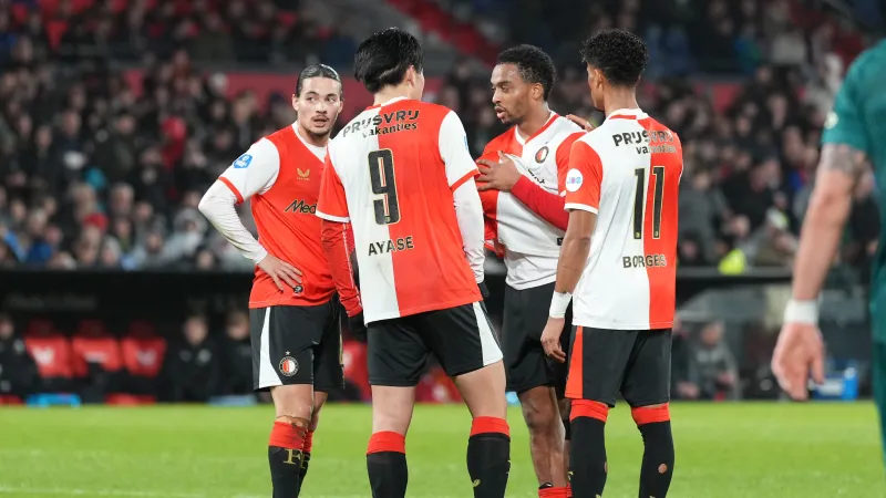 UITGELICHT | Ueda schittert, opvallende speler domineert de wedstrijd