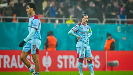'Alsof de F'jes van Smitshoek op het veld stonden'