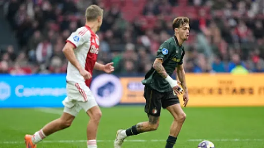 Bischop komt met update over blessure Valente