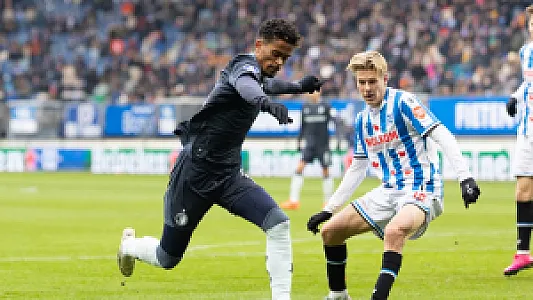 Dit viel ons op; Opnieuw puntverlies Feyenoord, strijd om plek twee wordt weer spannend