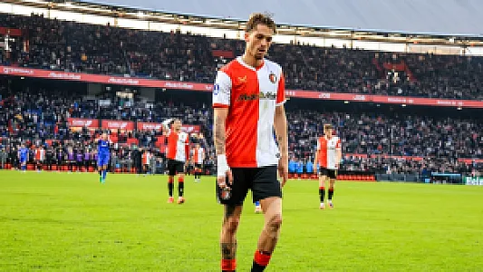 Valente geeft reden blessuregolf: 'Dat maakte het af en toe wel lastig'