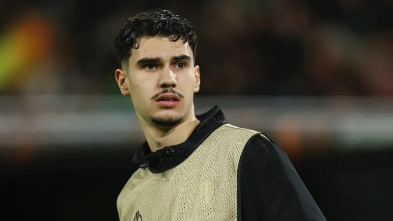 Blessure Shaqueel van Persie komende dagen verder onderzocht