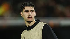 Blessure Shaqueel van Persie komende dagen verder onderzocht