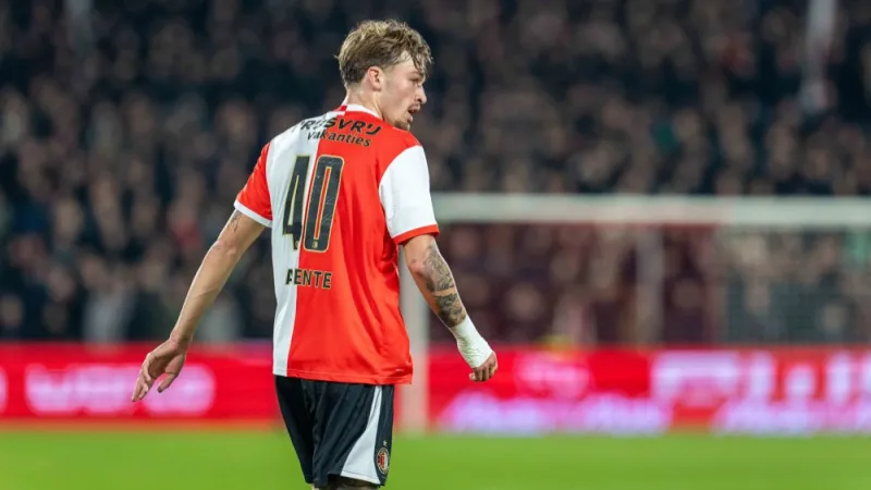 Valente nieuwe nummer 10 van Feyenoord