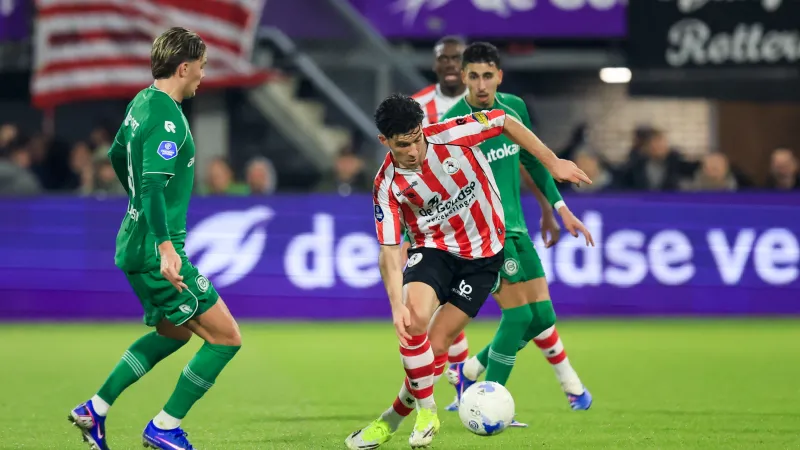 EREDIVISIE | Twente haalt uit, Volendam beëindigt reeks PEC