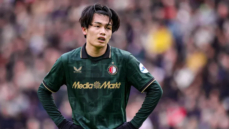 OPSTELLING | Ueda terug in de basis, aanvaller ontbreekt in selectie
