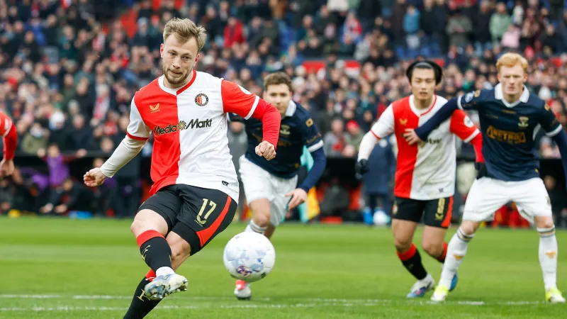 Tengstedt duidelijk na uitspraken Van Persie: 'Ik wil laten zien dat ik altijd moet spelen'