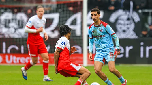 Mooi gebaar uit Deventer: Targhalline verrast door Go Ahead Eagles