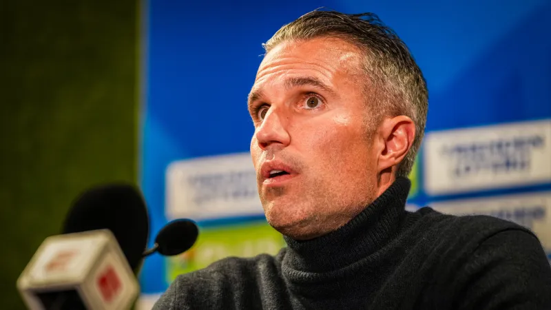 Gouka: 'Van Persie blijft trainer van Feyenoord'