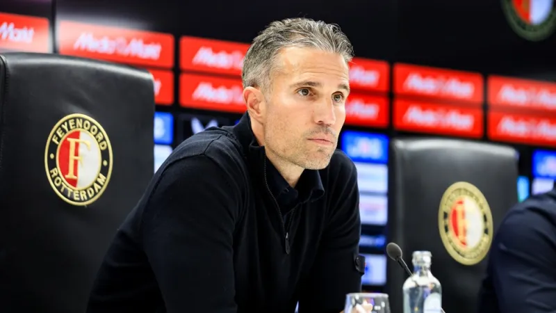 Van Persie komt terug op woorden: 'Daar hadden jullie gelijk in'