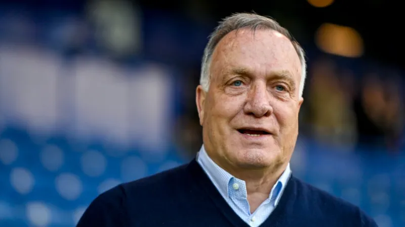 'Advocaat heeft zoveel autoriteit, dat zelfs onze hoofdtrainer naar hem zal luisteren'