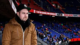 'Na dertig jaar geruzie is er nog amper iets bereikt bij een club die zichzelf zo graag 'stadionclub' pleegt te noemen'