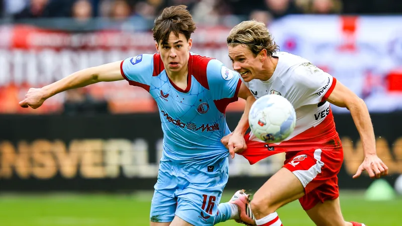 'AS Roma sprak met vader Sauer'