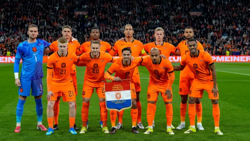 Nederlands Elftal wint van Noorwegen, geen minuten voor Valente