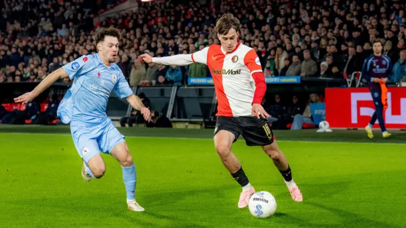 'Feyenoord wil financiële compensatie ontvangen na blessure Sauer'