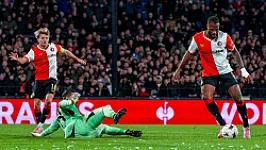PraatMee | Larin scoort er op los bij Southampton FC, heeft Feyenoord hem te snel laten gaan?