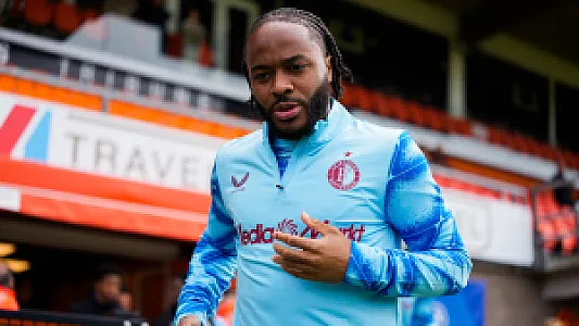 PraatMee | Blijft Sterling volgend seizoen bij Feyenoord?