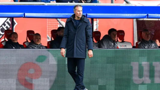 Vermoedelijke opstelling: 'Van Persie moet flinke puzzel leggen'