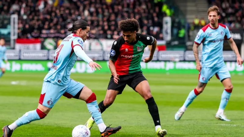 STAND | Strijd om plek twee blijft spannend, Feyenoord behoudt plek twee