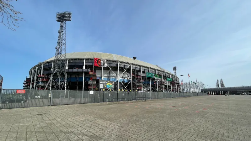 Rijnmond: 'Eenwording Feyenoord en De Kuip laat langer op zich wachten'