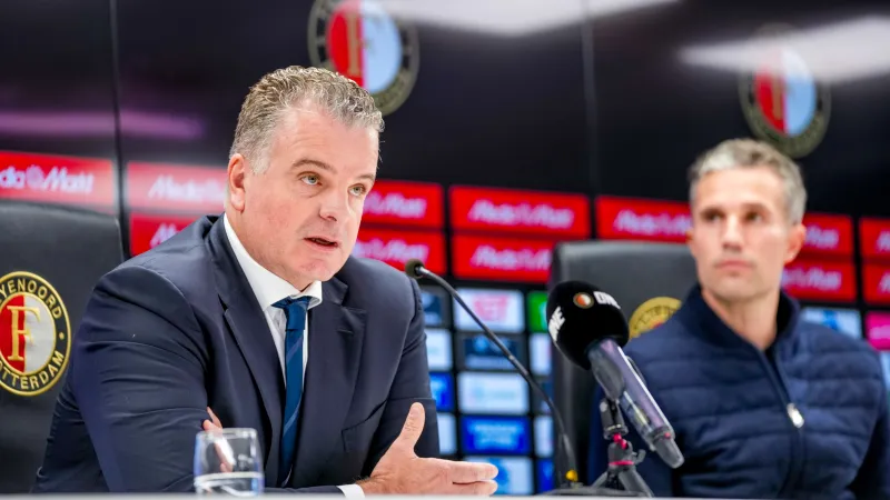 Machtsvacuüm aanstaande: 'Wat dat betreft is Feyenoord gewaarschuwd'