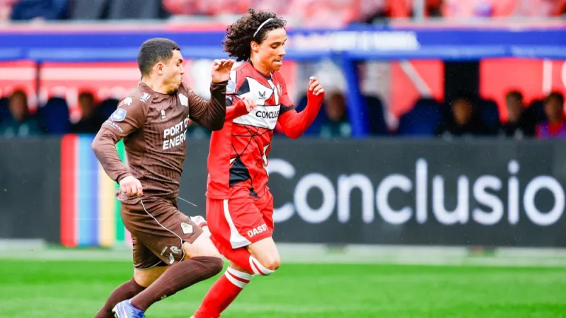 EREDIVISIE | Heracles Almelo degradeert na verlies tegen FC Volendam