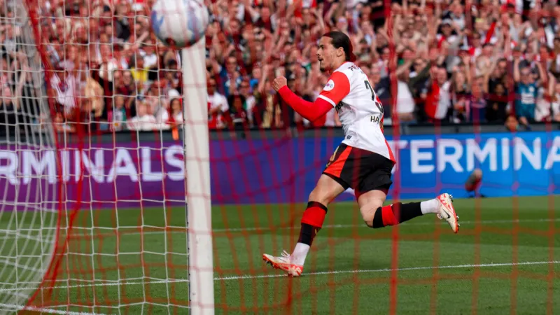 STAND | Feyenoord sleept tweede plaats binnen en verzekert zich van Champions League-ticket