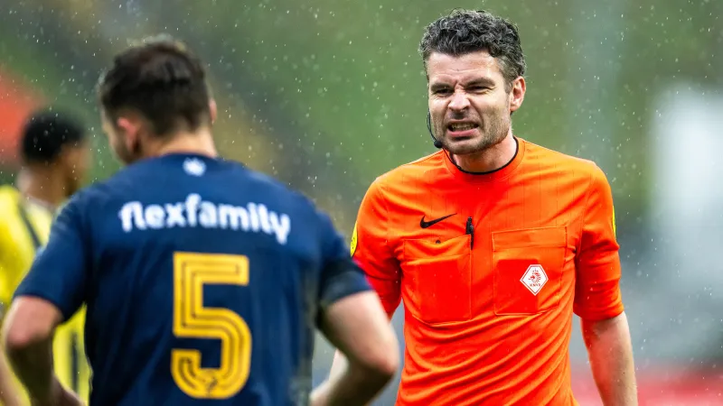 Scheidsrechter voor laatste competitiewedstrijd bekend