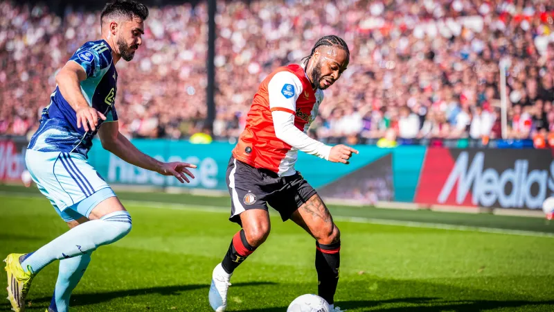 'Geen nieuw contract voor Sterling in de maak'