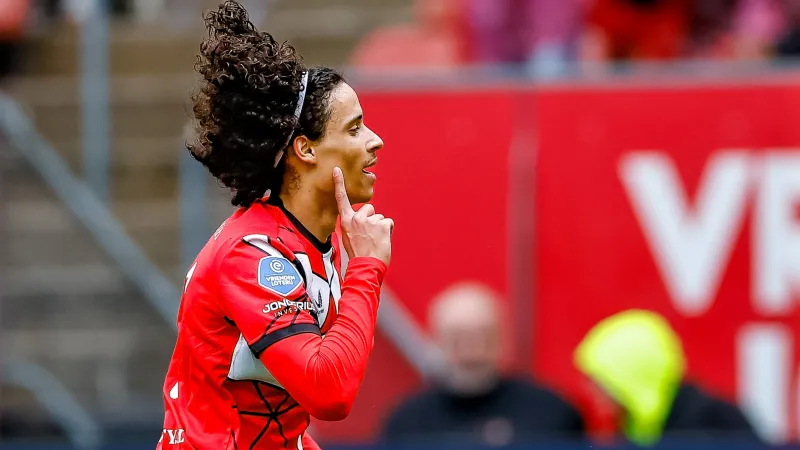 Zechiël houdt opties open: 'Ik wil niet op de bank belanden'
