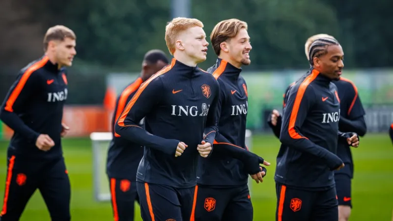 'Valente meldt zich vandaag op trainingsveld Oranje'