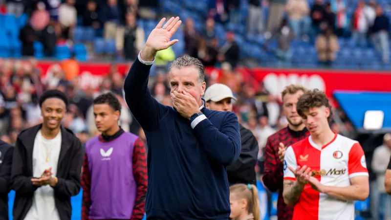 TERUGBLIK | Van volksclub naar voetbalonderneming