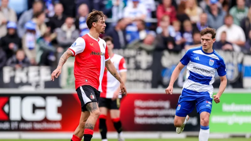 PraatMee | Is het een voordeel of een nadeel als spelers niet in WK-selectie zitten?