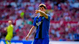 'Senesi tekent contract bij Engelse club'