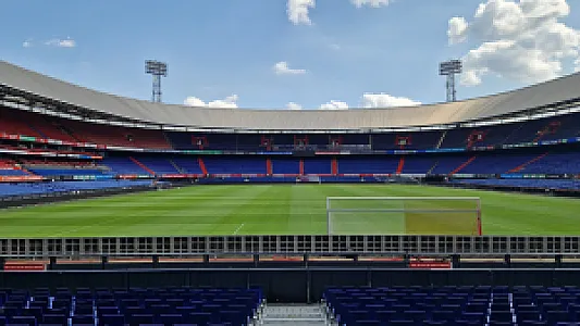 Feyenoord grasmat na elf jaar van troon gestoten als Beste Veld