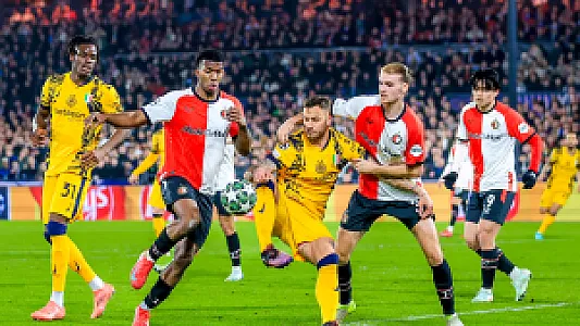 Verdediger neemt met persoonlijke boodschap afscheid van Feyenoord