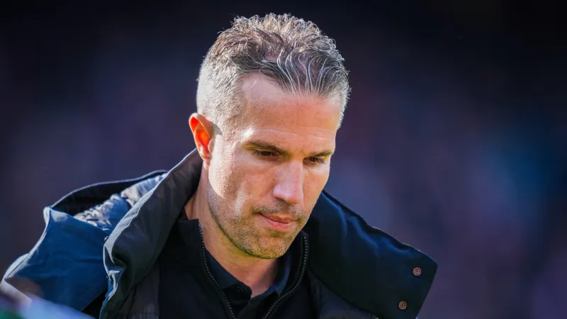 PraatMee | Wie moet volgens jou de opvolger worden van Robin van Persie?