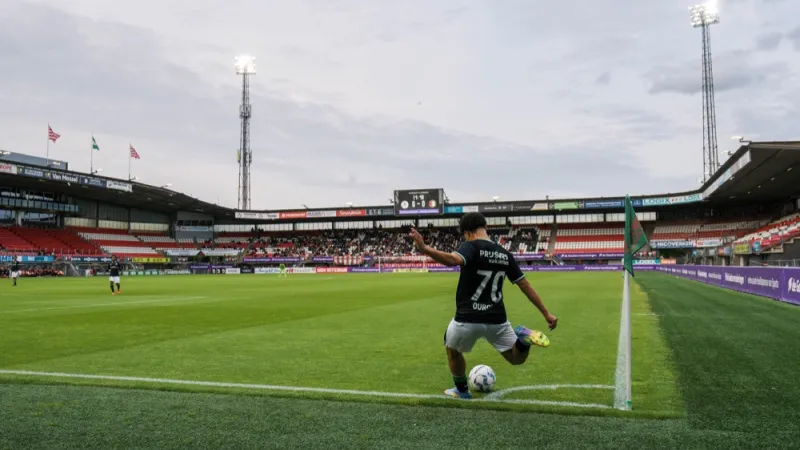 OFFICIEEL | Ayoub Ouarghi op huurbasis naar FC Dordrecht